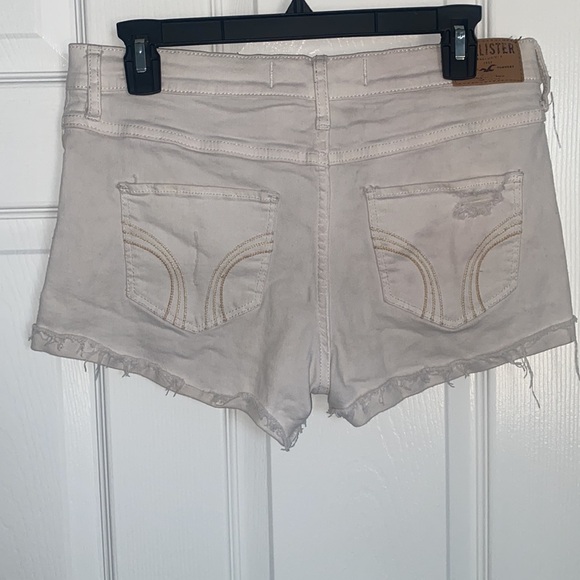 HOLLISTER - Picture 4 of 5